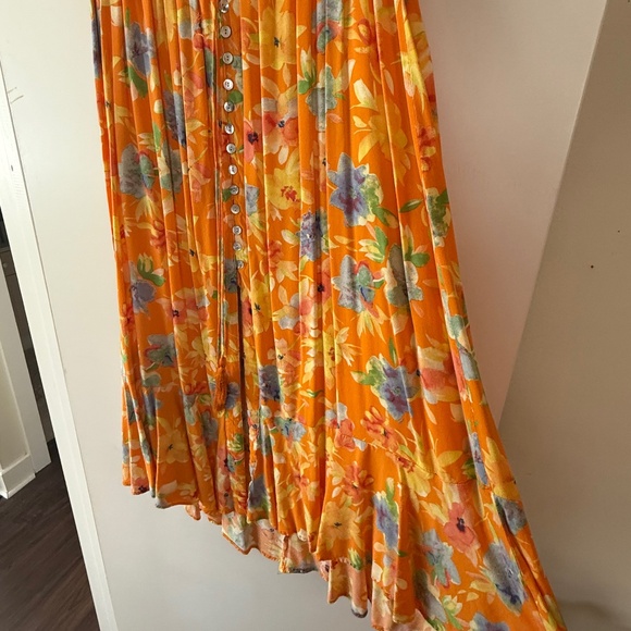 Multi colored maxi skirt - Picture 1 of 4